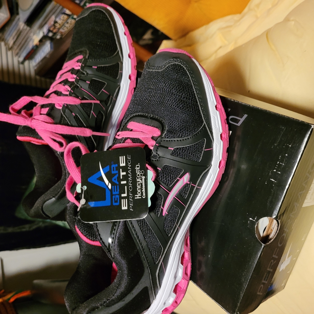 Women's Black and Pink Performance Shoes